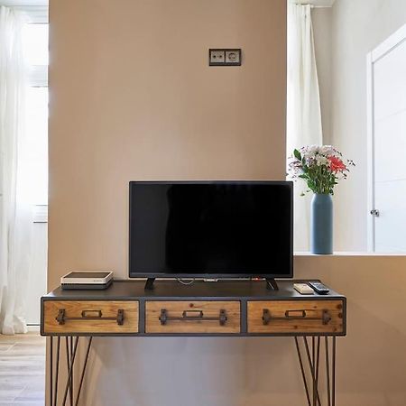 Bebarceloner Sants Apartments - 2 Bedrooms Экстерьер фото